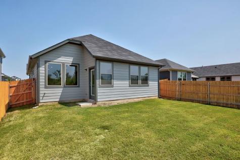 278 Bendecido Loop Elgin TX 78621