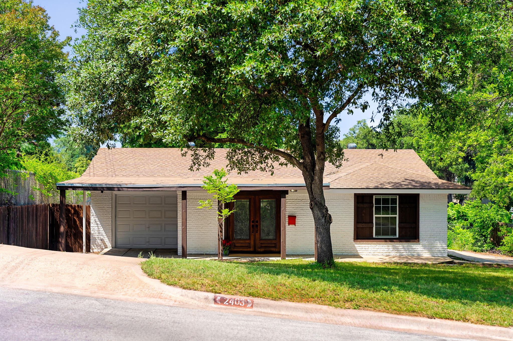 2403 Little John Lane Austin TX 78704