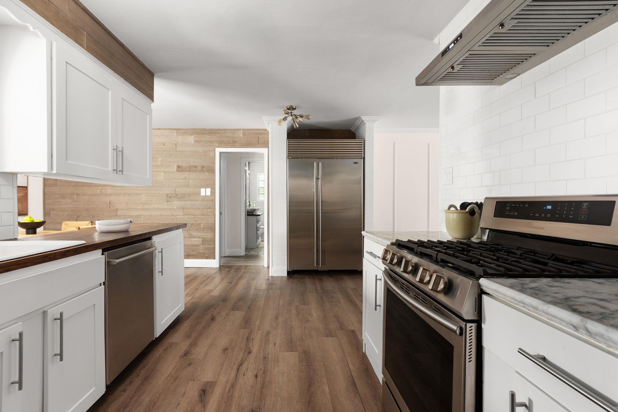 2403 Little John Lane Austin TX 78704