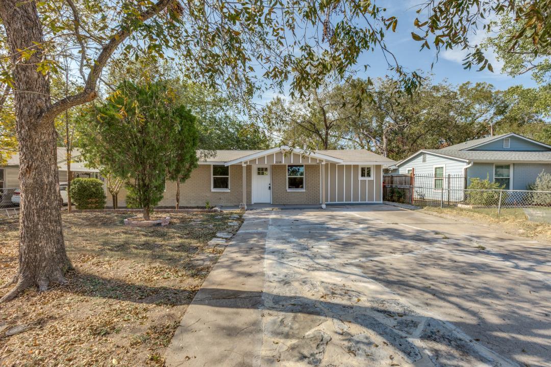 1118 Spur Street Austin TX 78721
