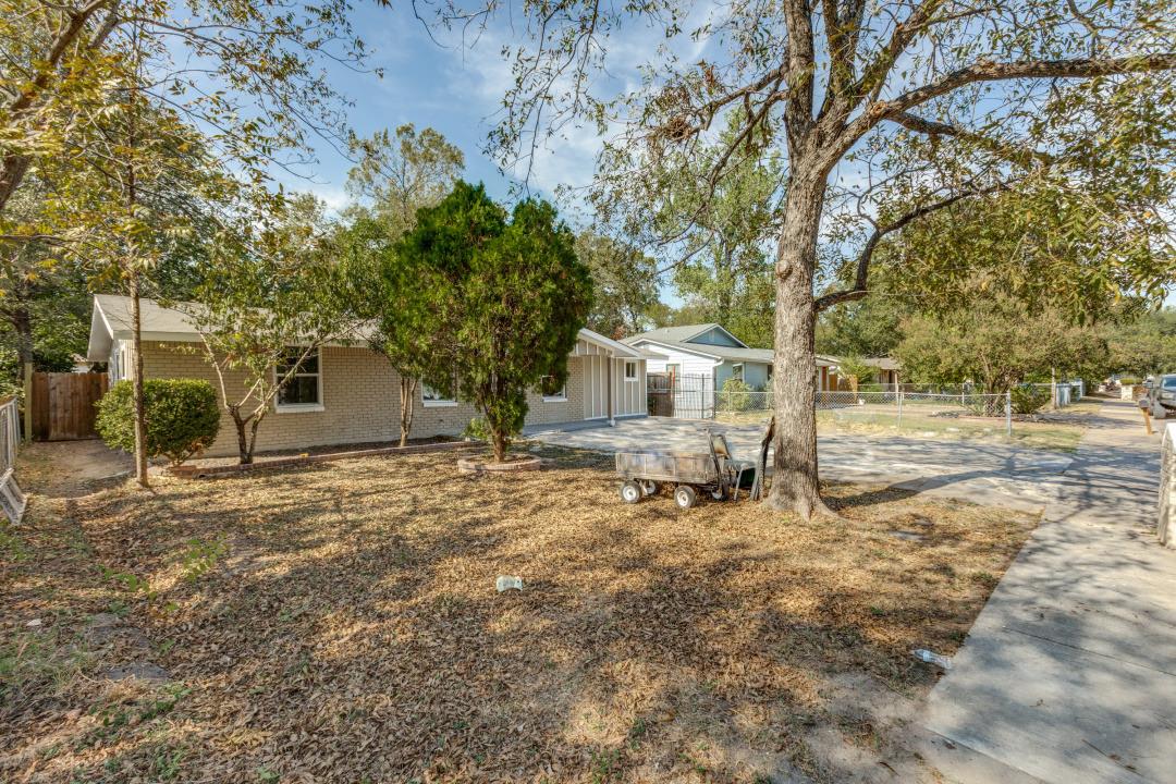 1118 Spur Street Austin TX 78721