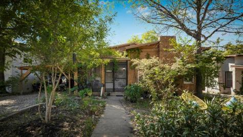 1434 Hicks Avenue San Antonio TX 78210
