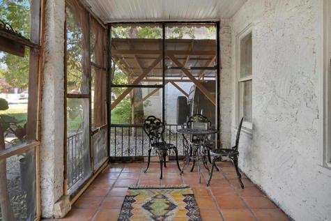 1434 Hicks Avenue San Antonio TX 78210