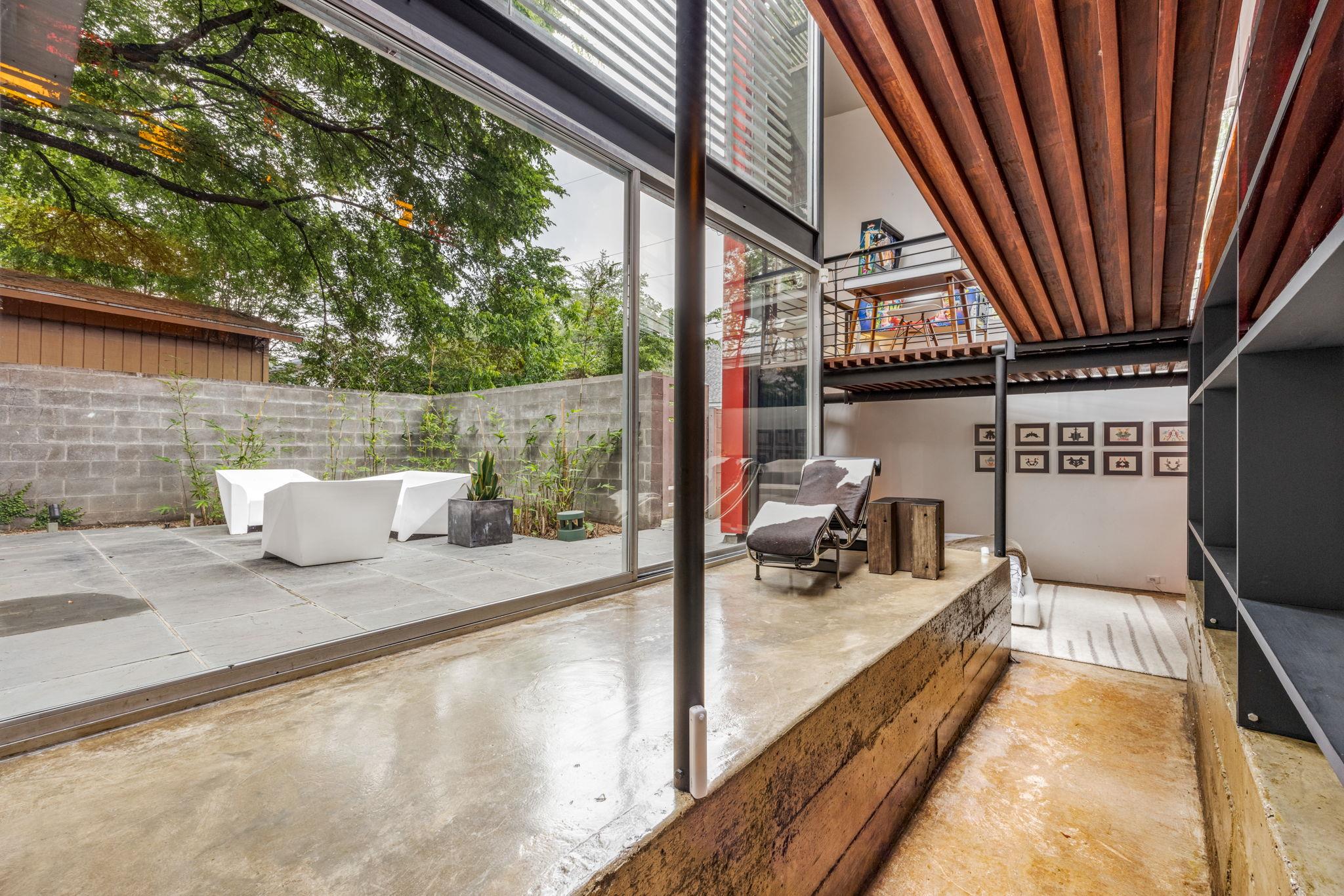 704 W Live Oak Street Austin TX 78704