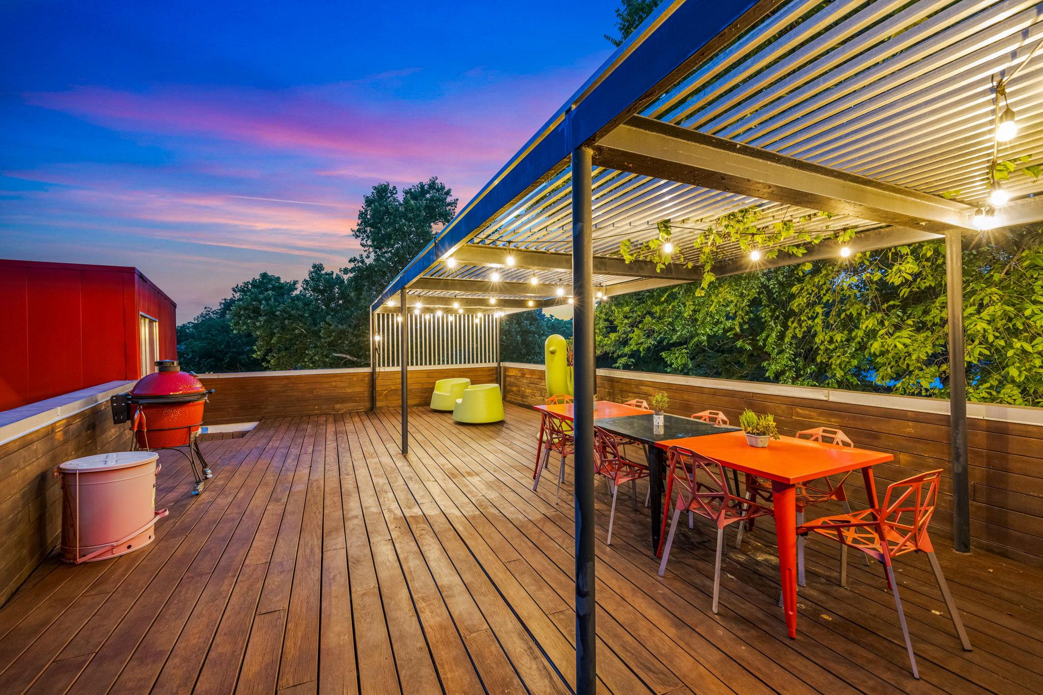 704 W Live Oak Street Austin TX 78704