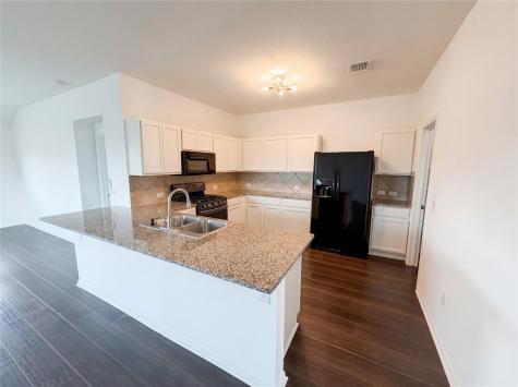 201 Camellia Drive Hutto TX 78634