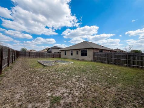 201 Camellia Drive Hutto TX 78634
