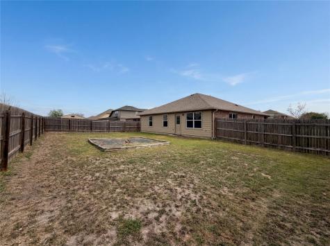 201 Camellia Drive Hutto TX 78634