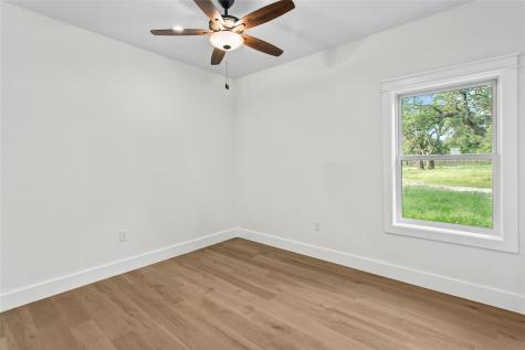 1312 Greenlawn Parkway Blanco TX 78606