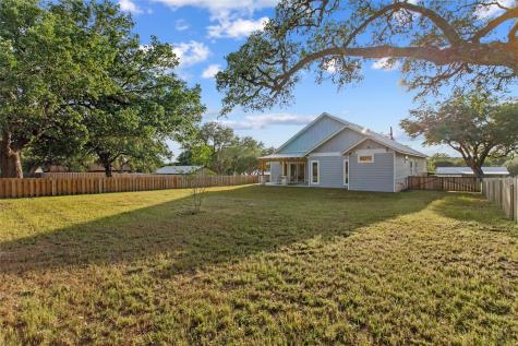 1312 Greenlawn Parkway Blanco TX 78606