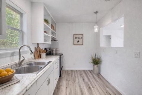 270 Kelley Road W Bastrop TX 78602