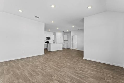 211 Las Lomas Drive San Marcos TX 78666