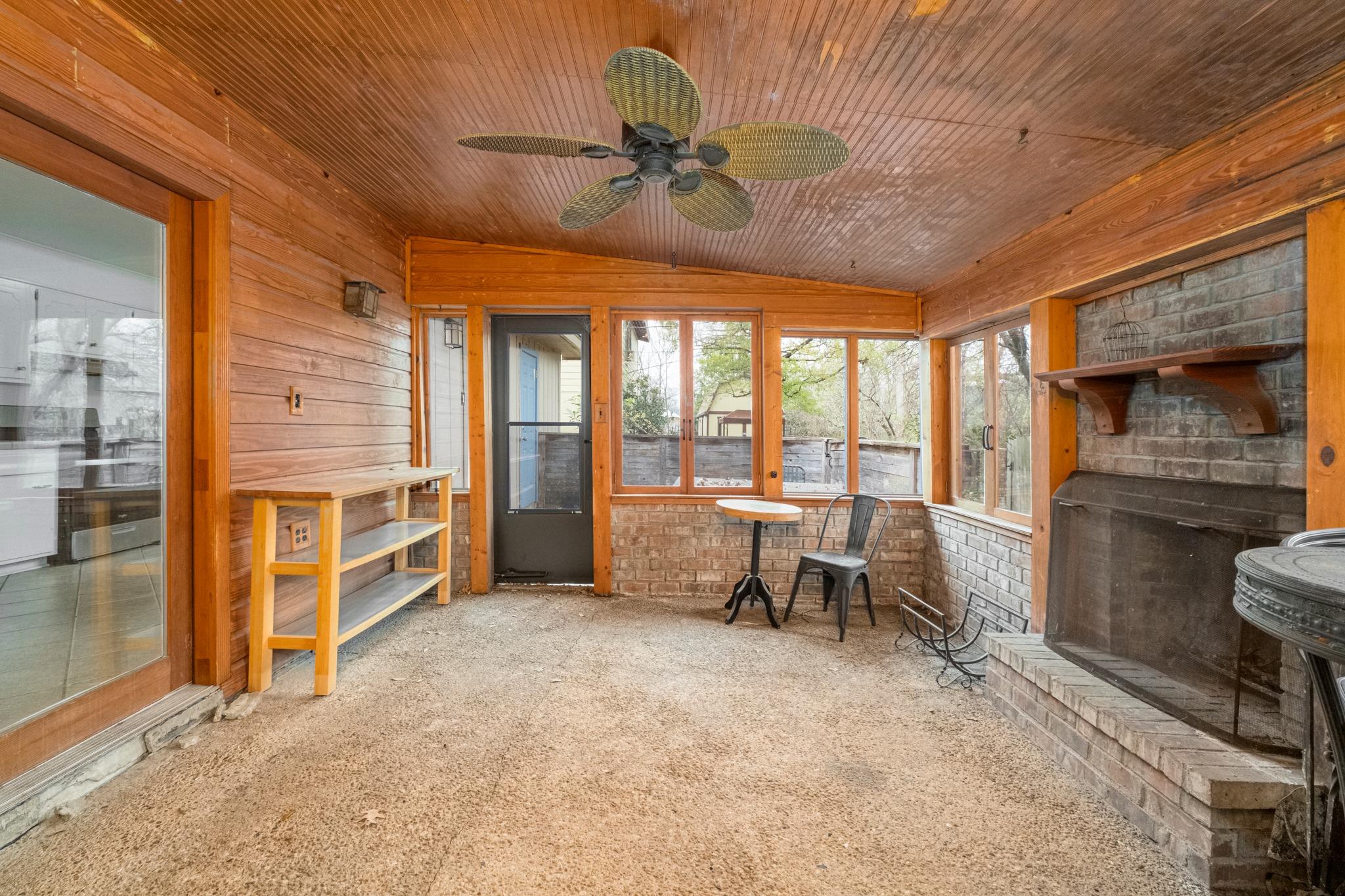 8911 Little Walnut Parkway Austin TX 78758