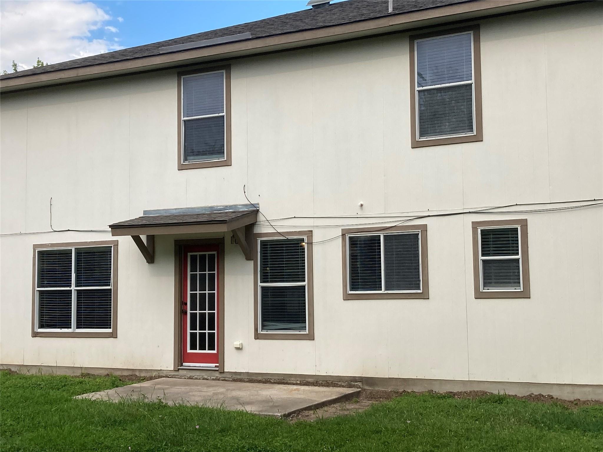 186 Carriage Way Kyle TX 78640