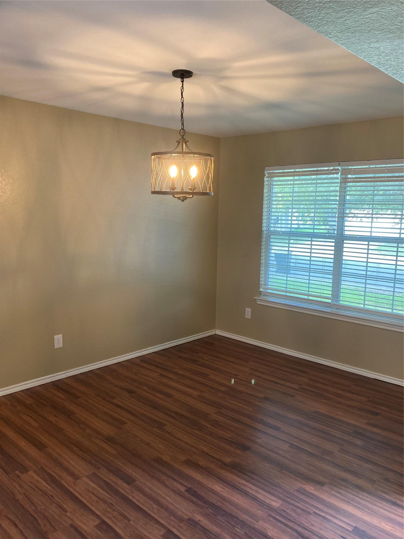 186 Carriage Way Kyle TX 78640