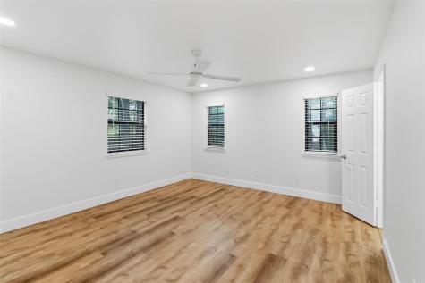 326 Pine View Loop Bastrop TX 78602