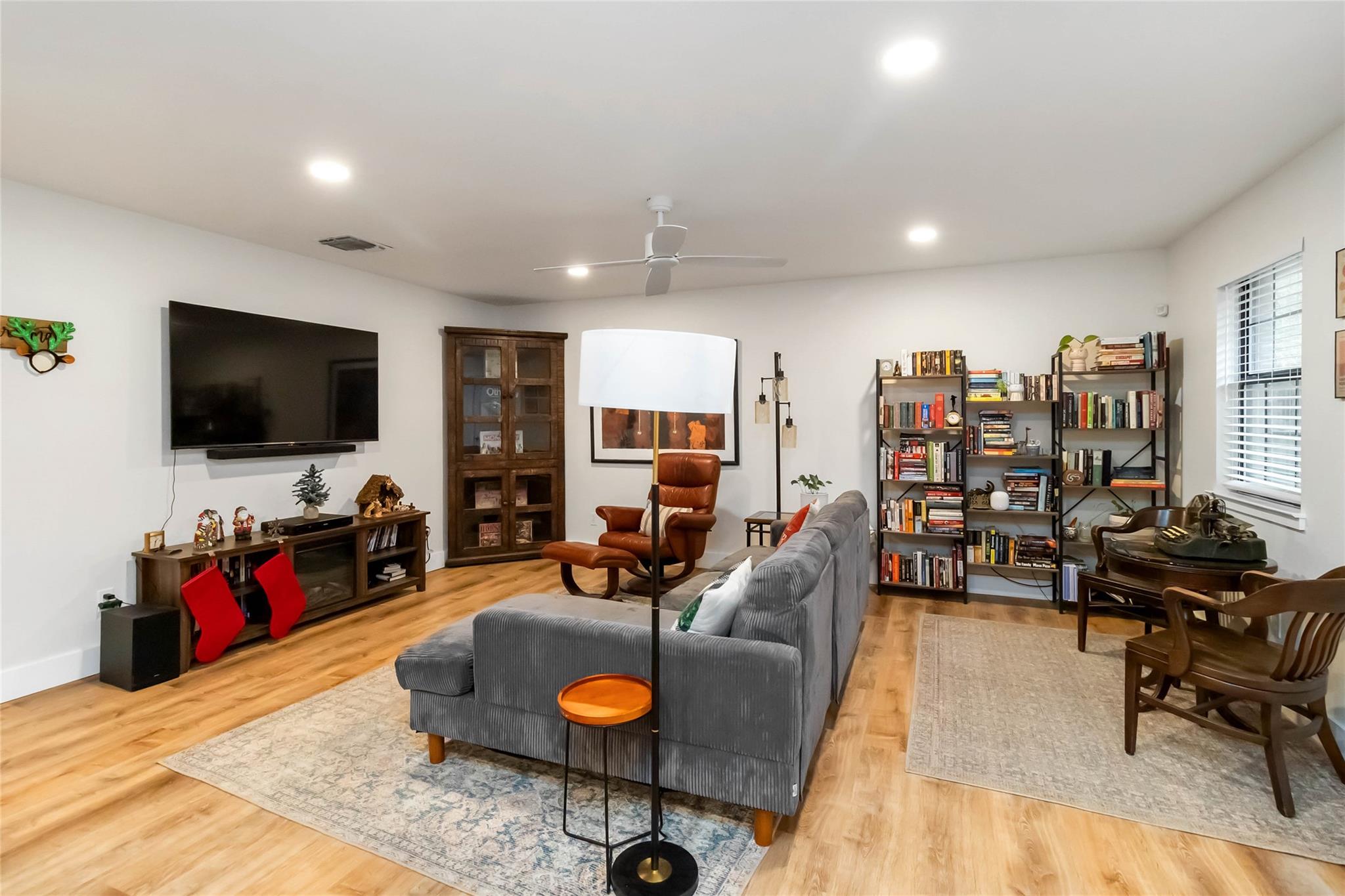 326 Pine View Loop Bastrop TX 78602