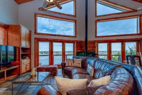 21008 W Lakeshore Drive Spicewood TX 78669