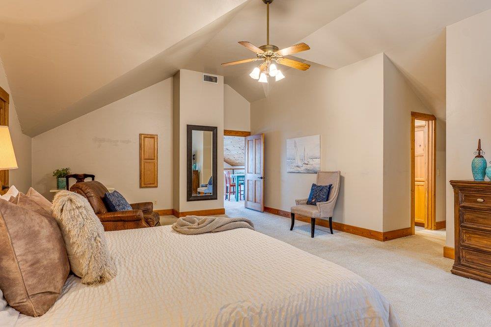 21008 W Lakeshore Drive Spicewood TX 78669