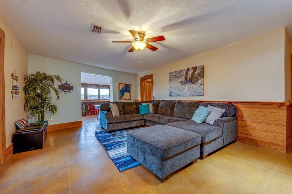 21008 W Lakeshore Drive Spicewood TX 78669