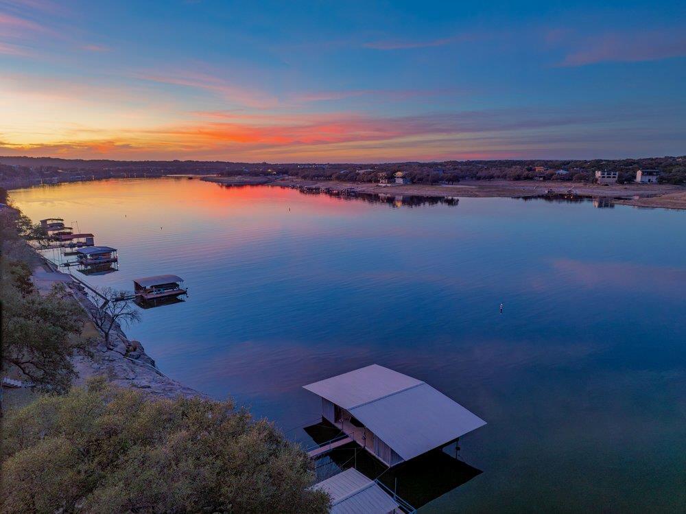 21008 W Lakeshore Drive Spicewood TX 78669