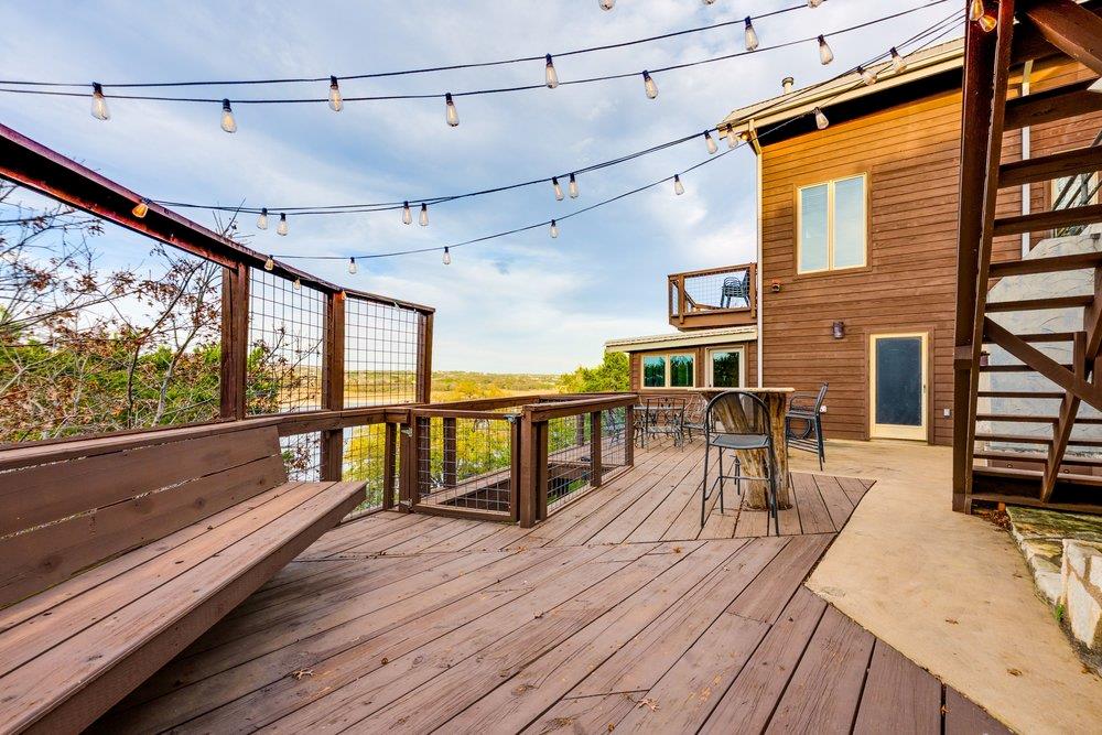21008 W Lakeshore Drive Spicewood TX 78669