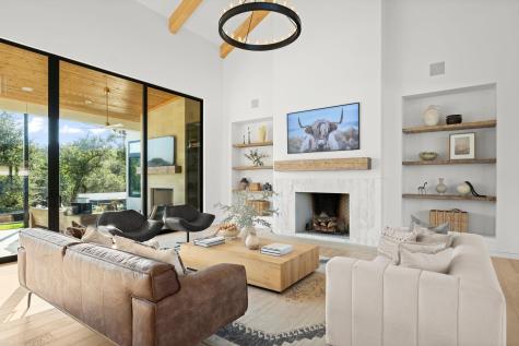 21001 Bertram Lane Spicewood TX 78669