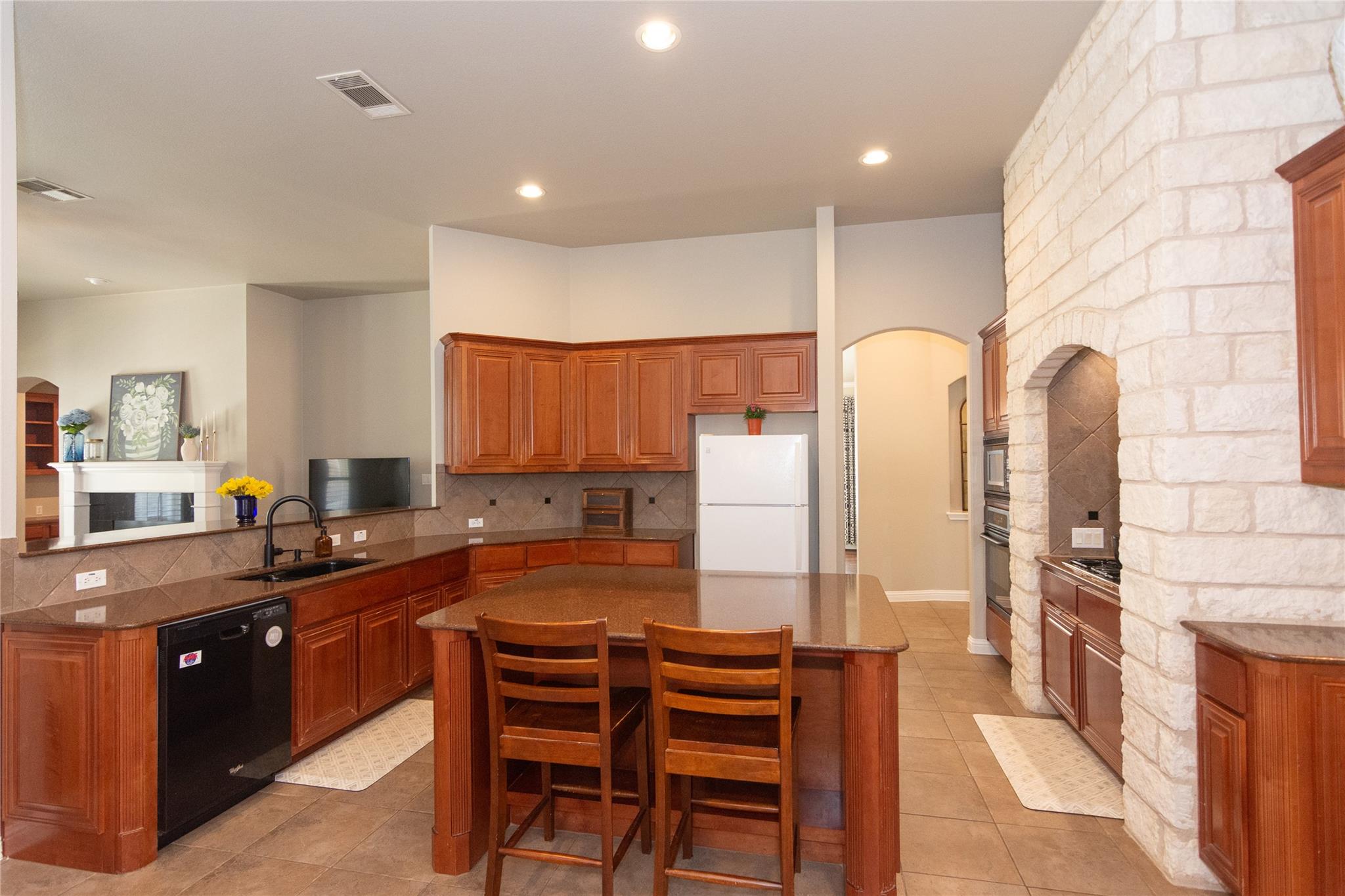 3109 Goldenoak Circle Round Rock TX 78681