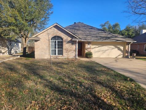 1507 Century Oaks Drive Lockhart TX 78644