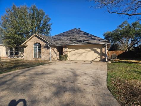 1507 Century Oaks Drive Lockhart TX 78644