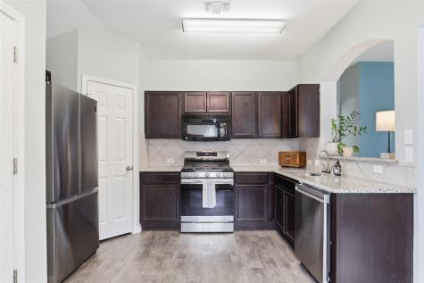 13804 Sierra Wind Lane Elgin TX 78621