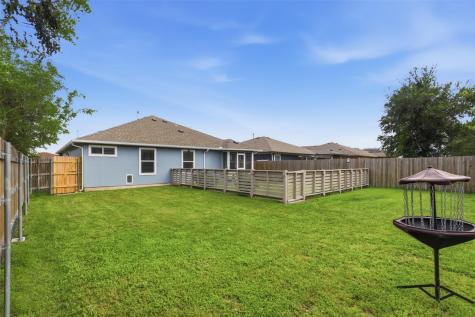 13804 Sierra Wind Lane Elgin TX 78621