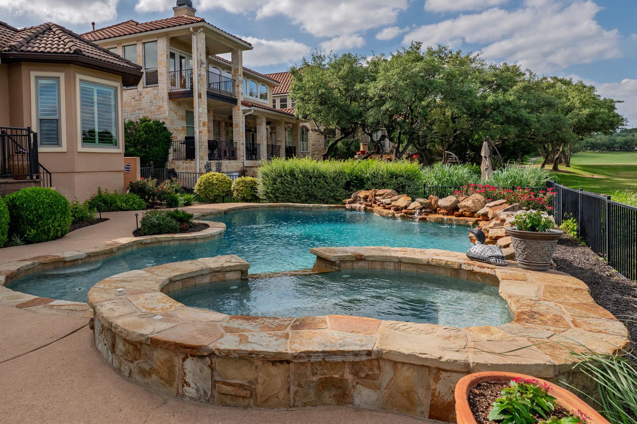 4609 Bat Falcon Drive Austin TX 78738
