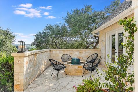 700 Furlong Drive Austin TX 78746