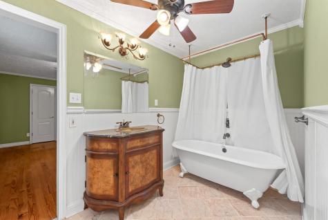 20024 W Lakeshore Drive Magnolia TX 77355