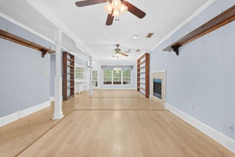 20024 W Lakeshore Drive Magnolia TX 77355