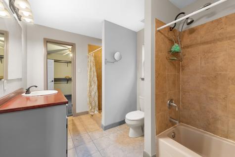 20024 W Lakeshore Drive Magnolia TX 77355