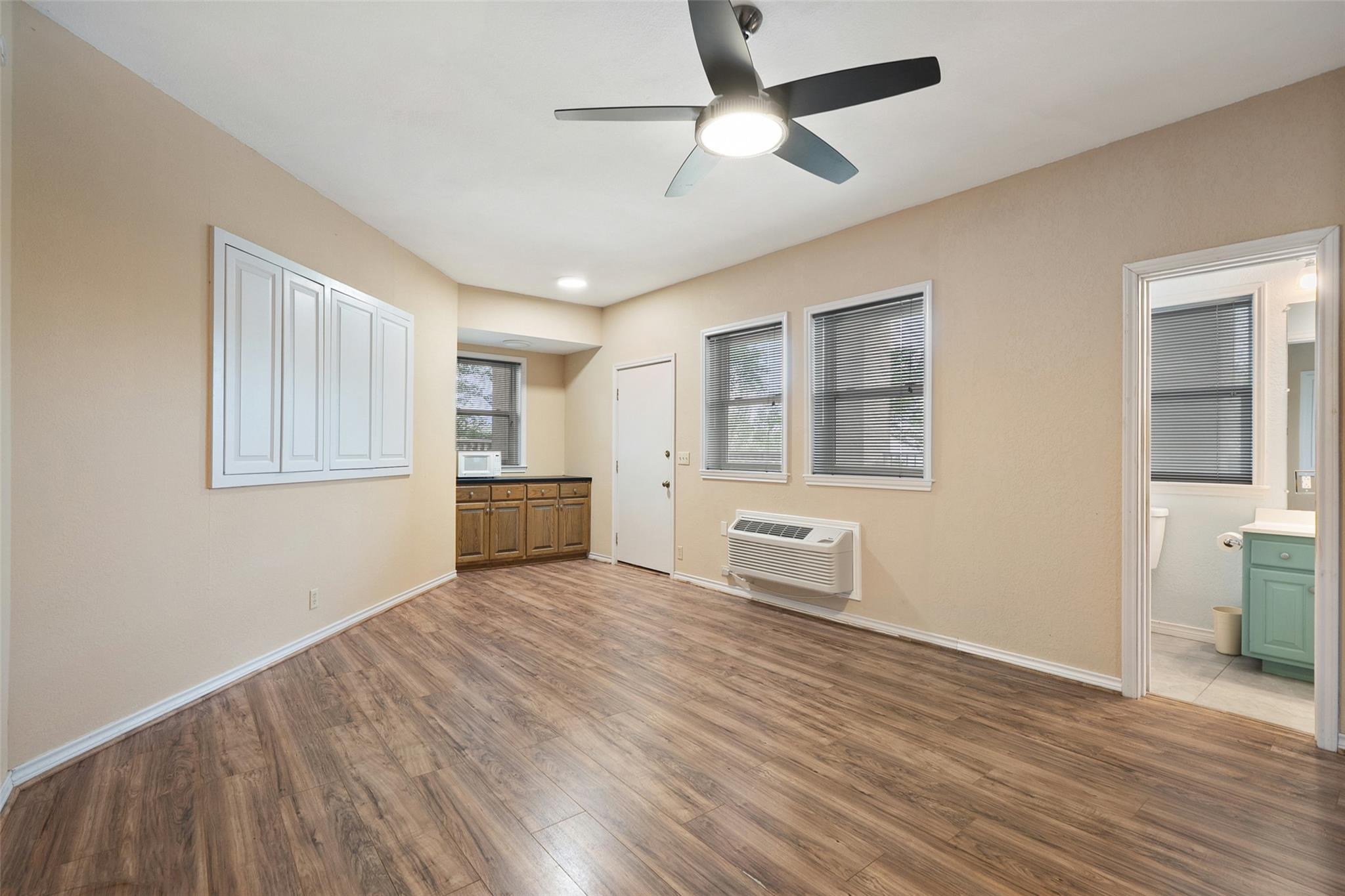 1011 Ridge Point Drive Marble Falls TX 78654