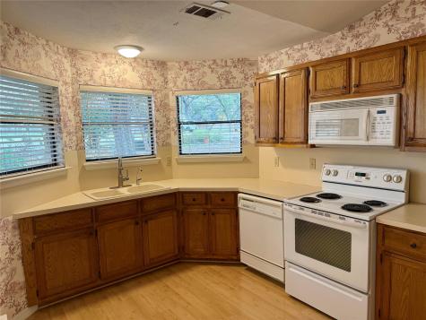 8 Stonehouse Circle Wimberley TX 78676