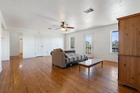 1401 Pursley Road Dripping Springs TX 78620