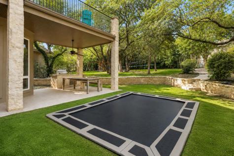 8616 Mendocino Drive Austin TX 78735