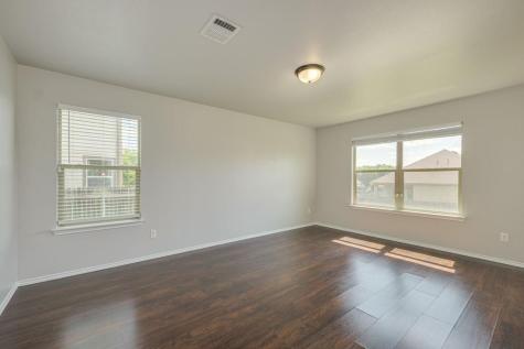 210 Cushman Drive Kyle TX 78640