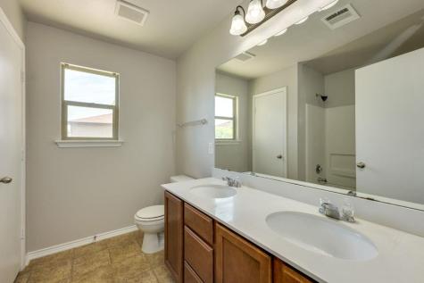 210 Cushman Drive Kyle TX 78640