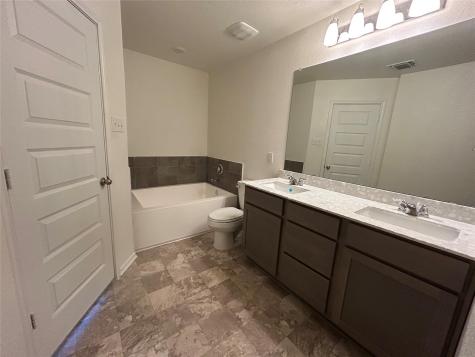 420 Lt Rusty Drive Jarrell TX 76537