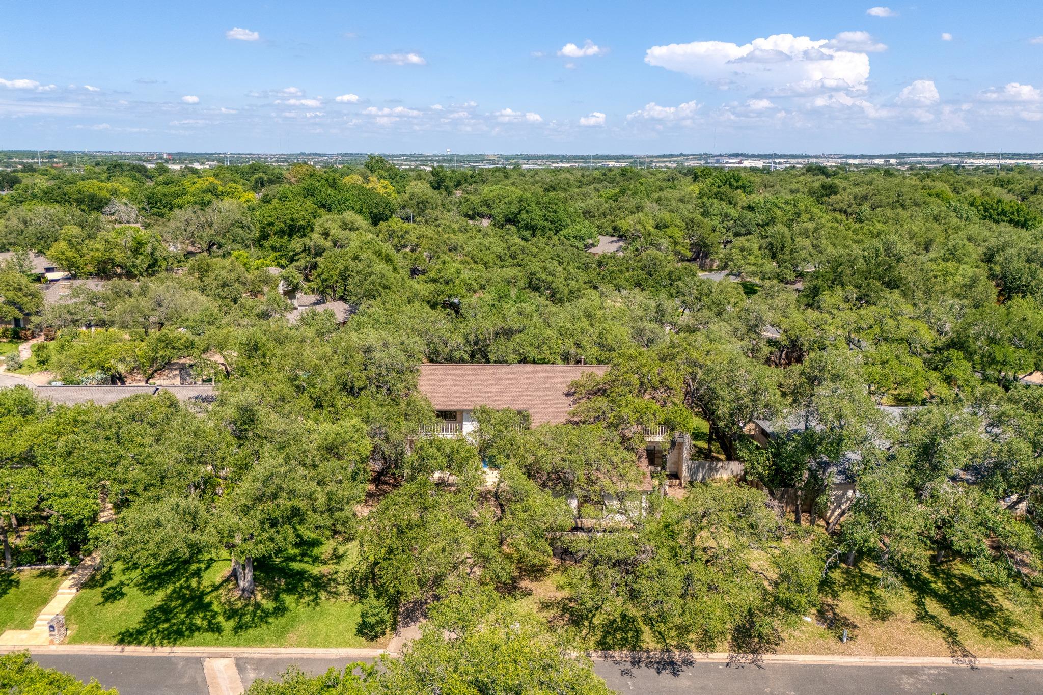 202 Ridgewood Drive Georgetown TX 78628