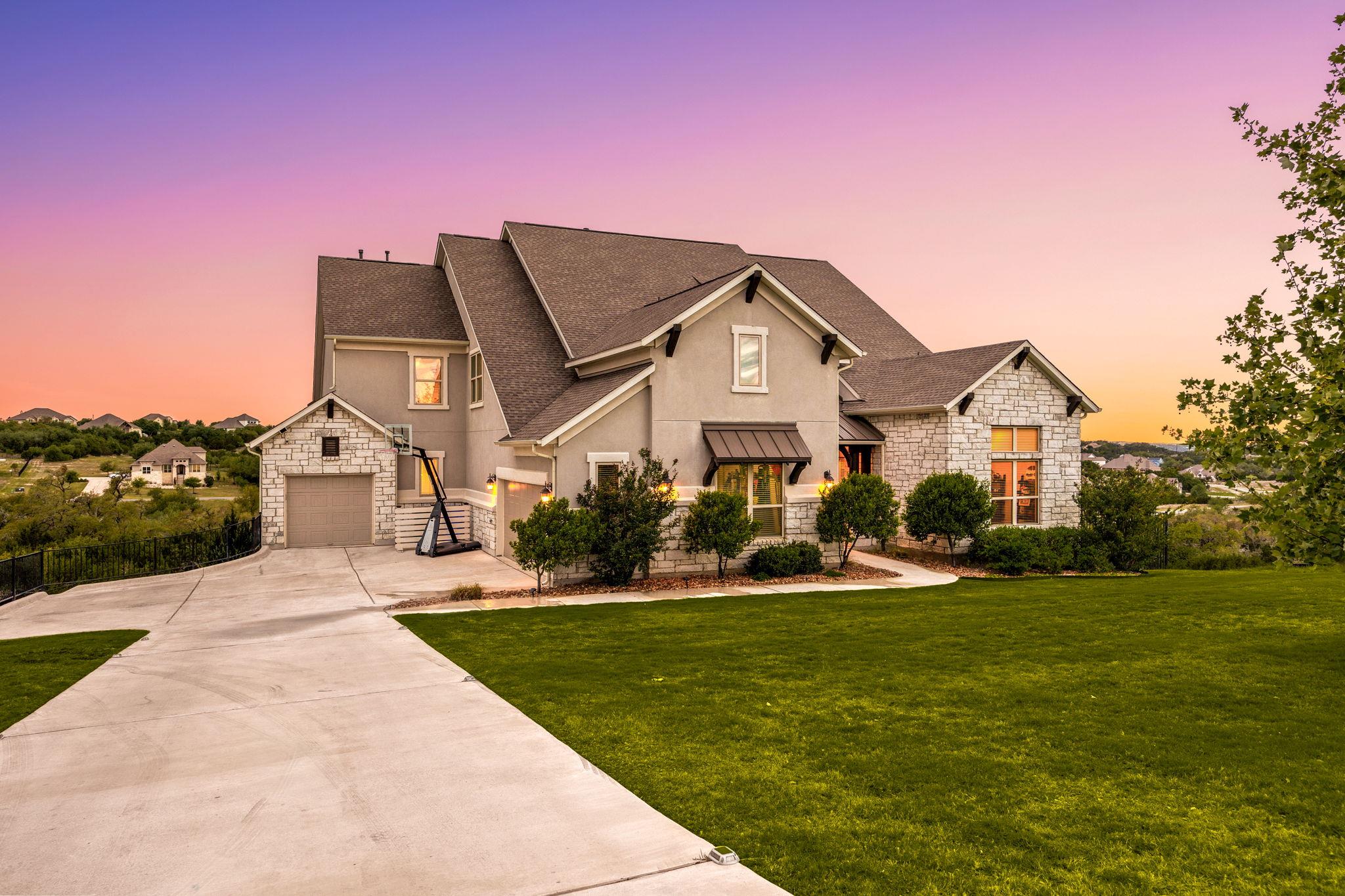 875 Spectacular Bid Drive Austin TX 78737