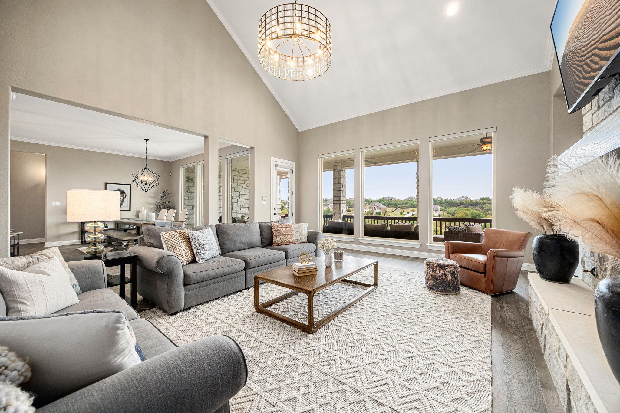 875 Spectacular Bid Drive Austin TX 78737
