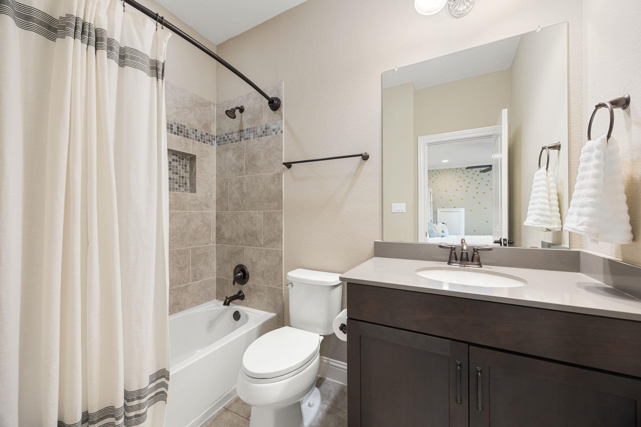 875 Spectacular Bid Drive Austin TX 78737