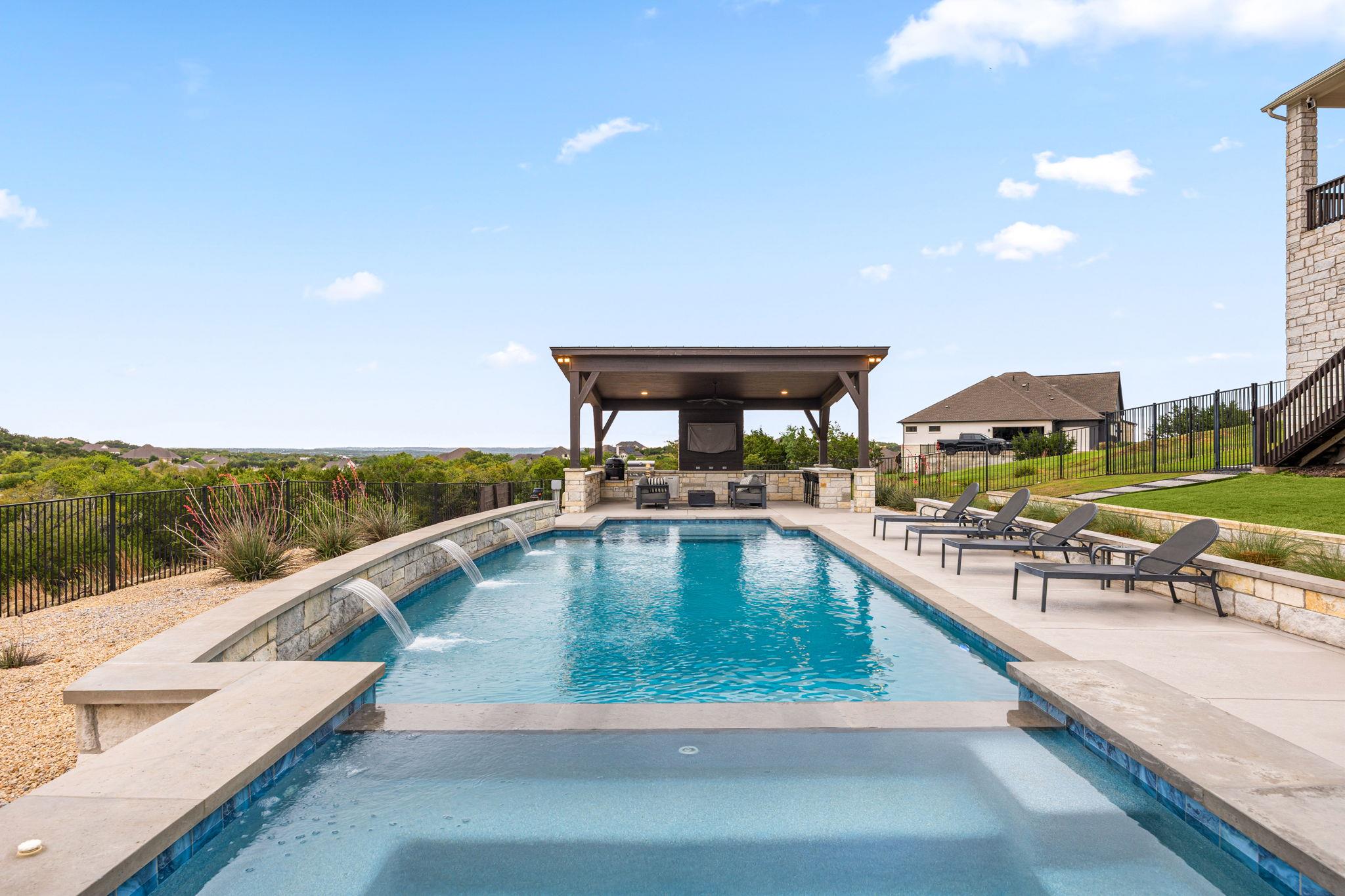 875 Spectacular Bid Drive Austin TX 78737