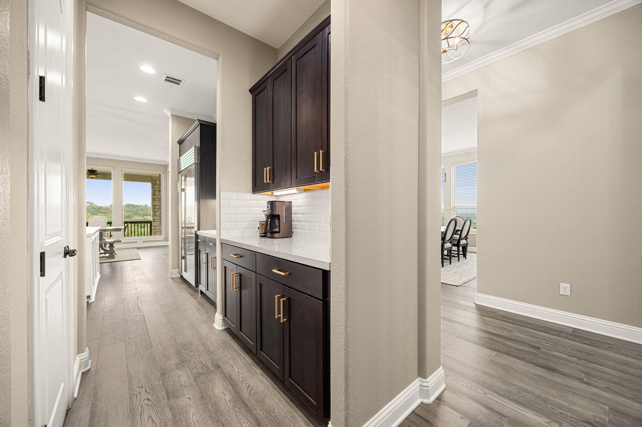 875 Spectacular Bid Drive Austin TX 78737